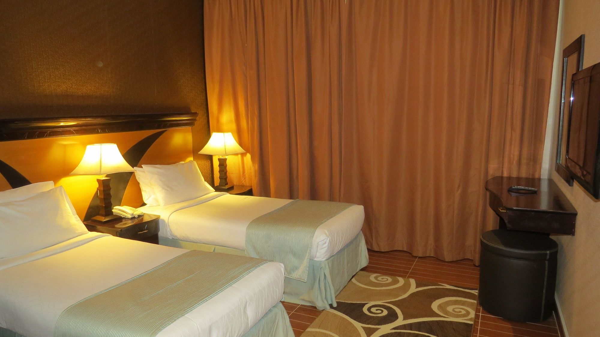 Al Jawhara Hotel Apartments Дубай Экстерьер фото