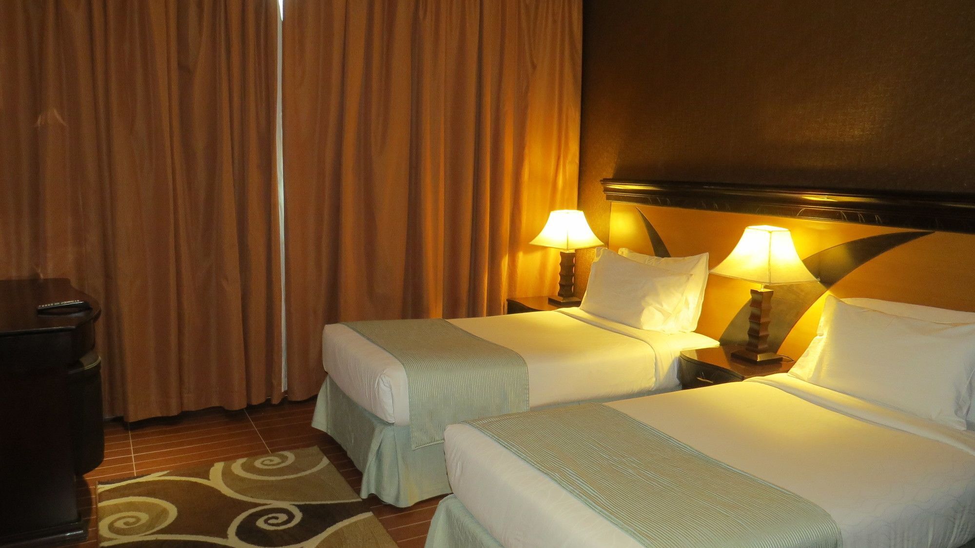 Al Jawhara Hotel Apartments Дубай Экстерьер фото