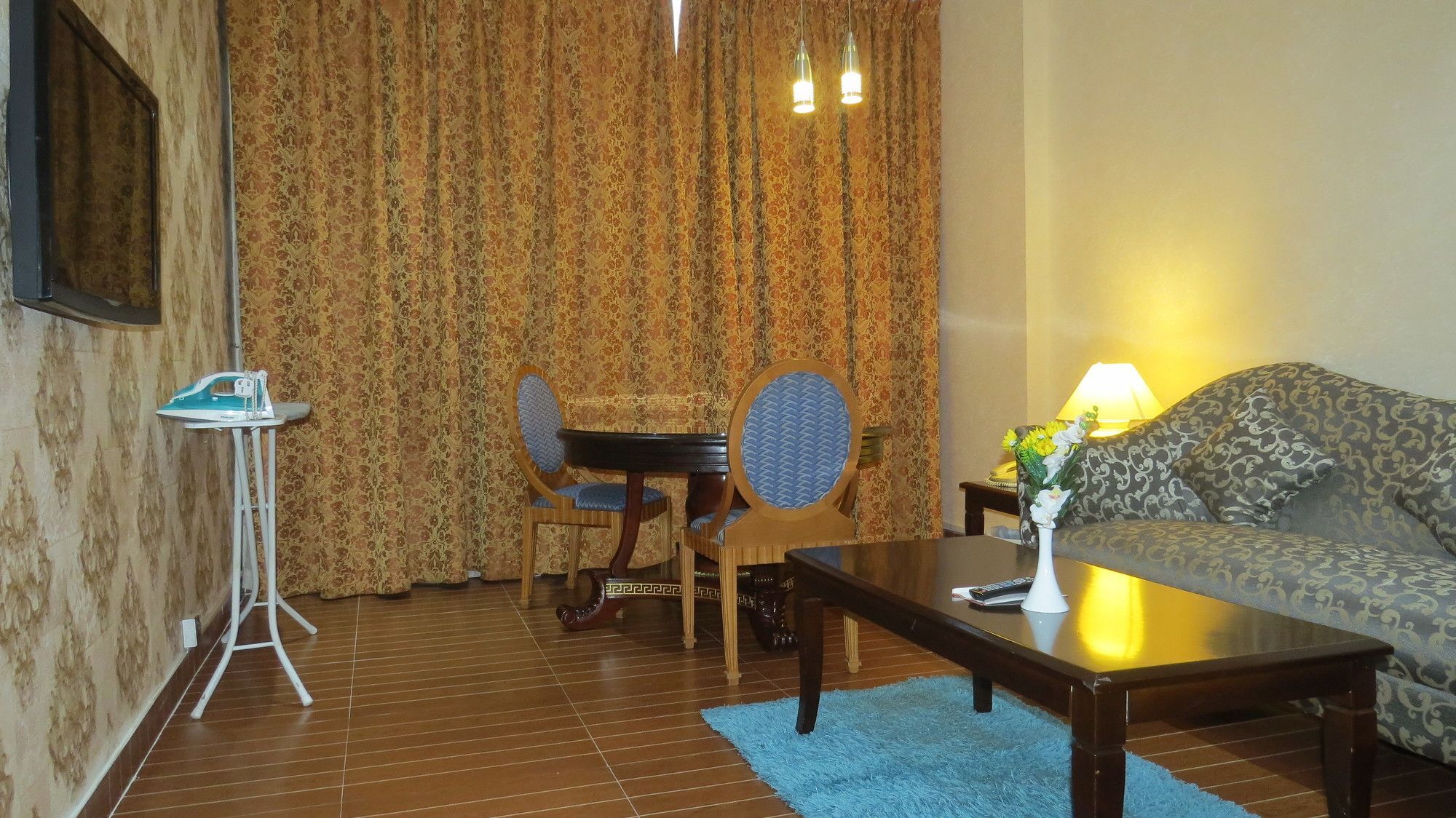 Al Jawhara Hotel Apartments Дубай Экстерьер фото